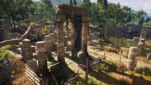 Megaris-RuinedTempleofApollo.jpg