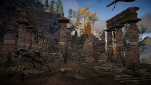 Phokis-SnakeTemple1.jpg