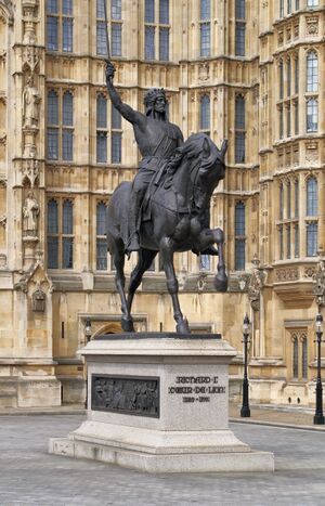 Richard Lionheart statue.jpg
