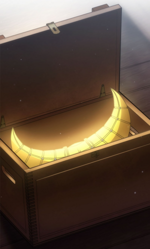 ACFT - Crescent amulet chest.png