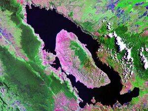 Lake Toba.jpg